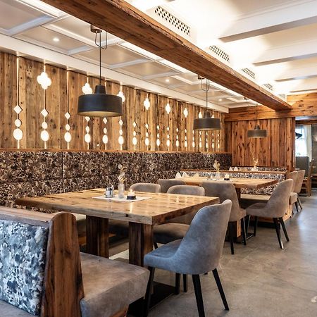 Schnitzl-Eck Hotel Flachau Ngoại thất bức ảnh