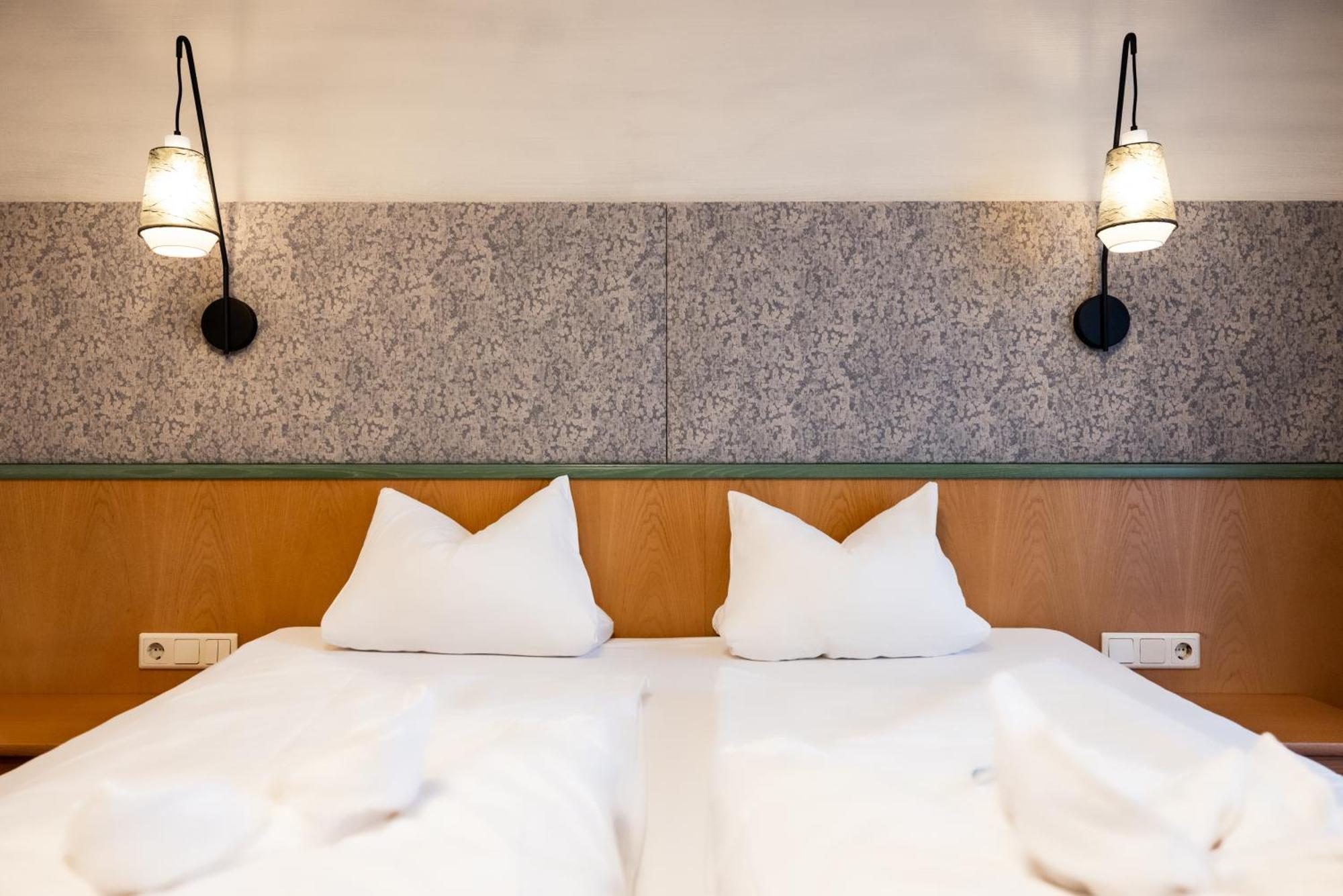 Schnitzl-Eck Hotel Flachau Ngoại thất bức ảnh